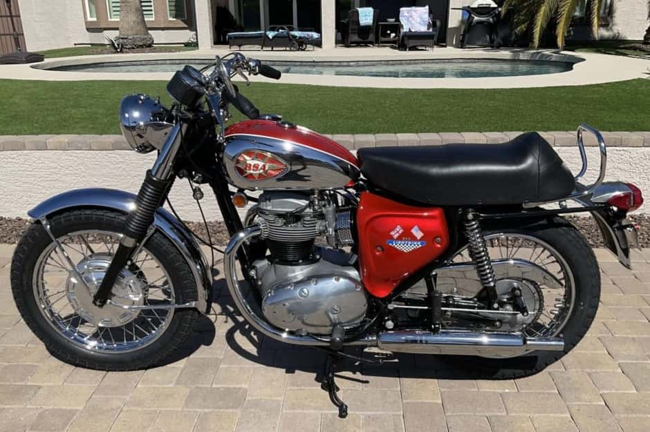 1968 BSA Lightning sold for $7,900