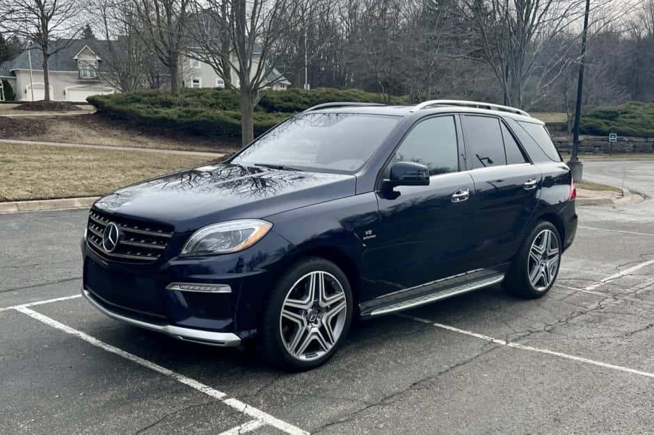 2013 Mercedes-Benz M-Class & GLE-Class sold for $26,000