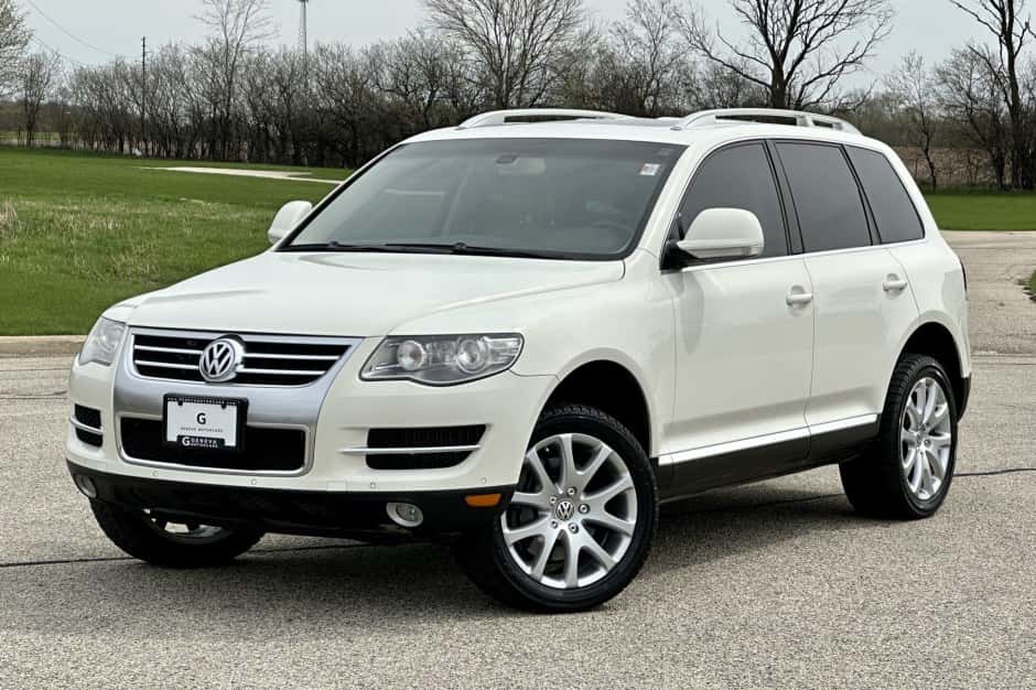2008 Volkswagen Touareg sold for $21,750