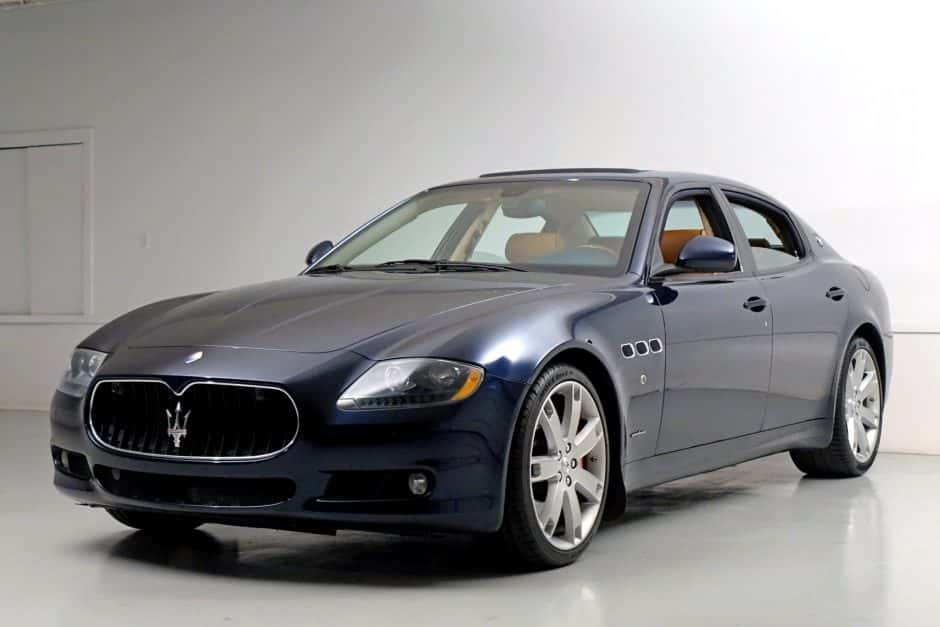 2012 Maserati Quattroporte sold for $24,500