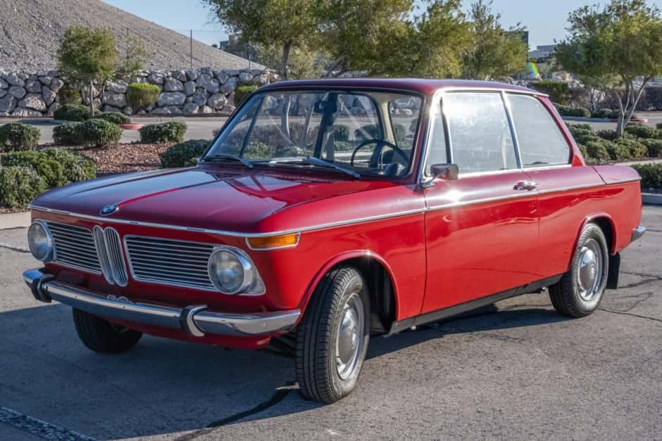 1966 BMW 1600 & 1602 sold for $14,350