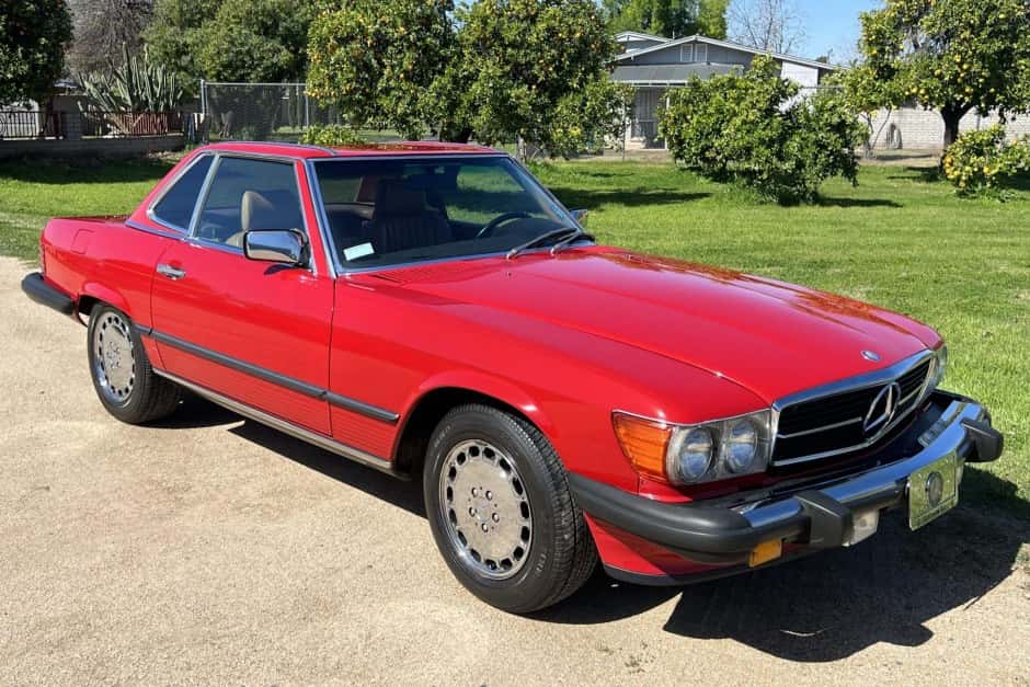 1989 Mercedes-Benz R107 SL sold for $30,000