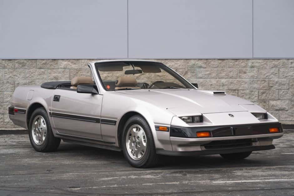 1985 Nissan Z31 300ZX sold for $18,300