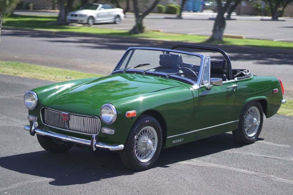 1971 MG Midget sold for $11,250