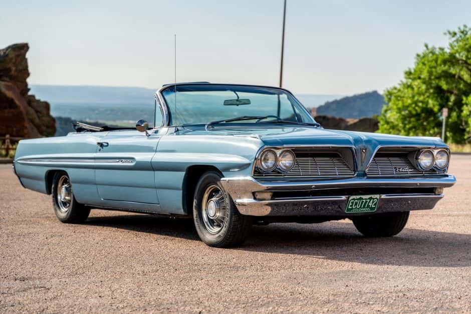 1961 Pontiac Catalina sold for $31,000