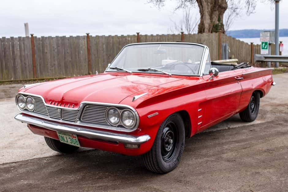 1962 Pontiac Tempest / LeMans sold for $8,000