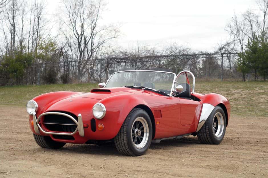 1994 Shelby Cobra Replica sold for $126,500