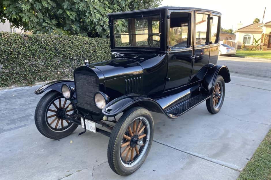 1924 Ford  sold for $11,750
