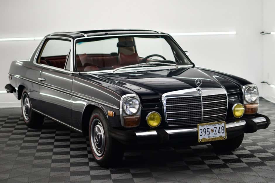1975 Mercedes-Benz W114 & W115 sold for $22,333