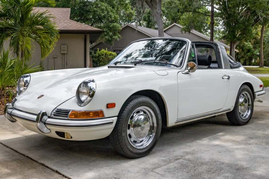 1968 Porsche 912 sold for $52,250