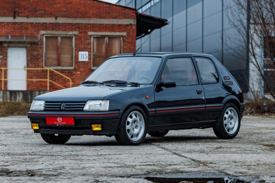 1989 Peugeot 205 sold for $15,500