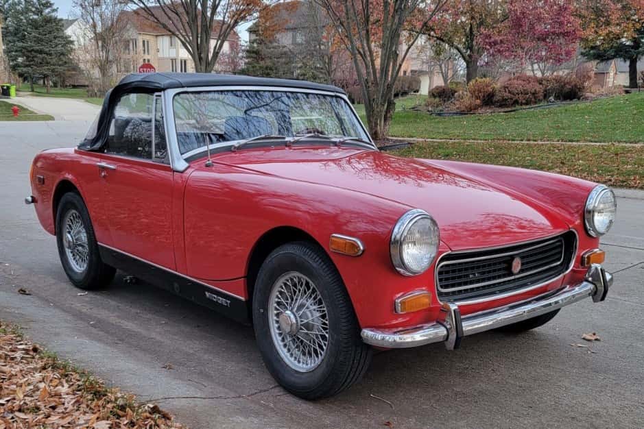 1973 MG Midget sold for $7,900