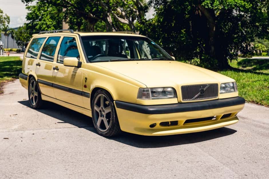 1995 Volvo 850 sold for $19,900