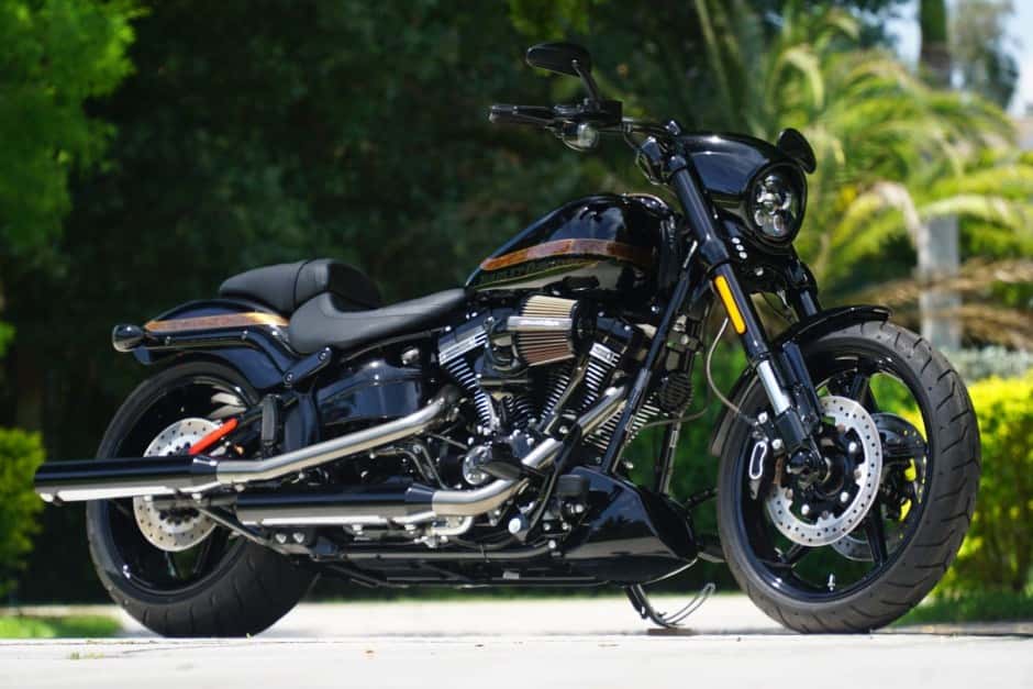 2016 Harley-Davidson CVO sold for $24,000