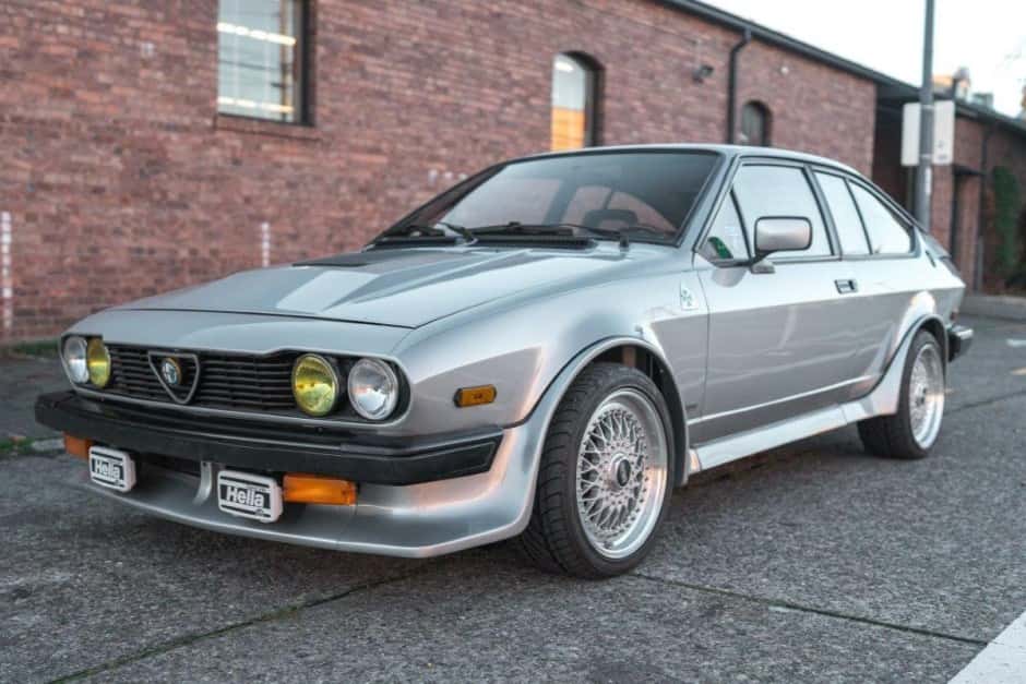 1984 Alfa Romeo GTV6 sold for $25,000