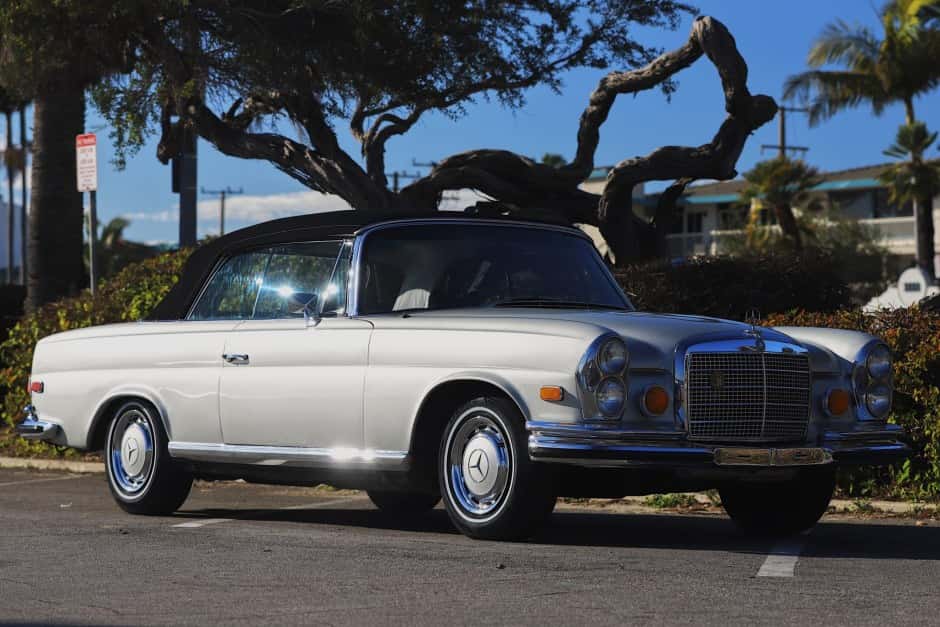 1971 Mercedes-Benz W111 Coupe & Cabriolet sold for $258,000