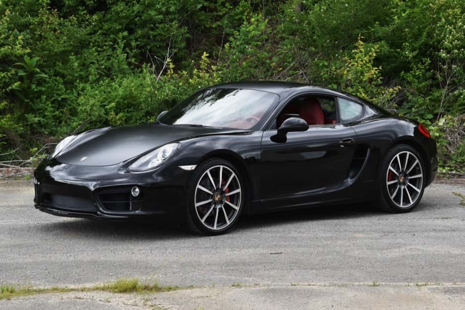 2014 Porsche 981 Cayman sold for $41,250