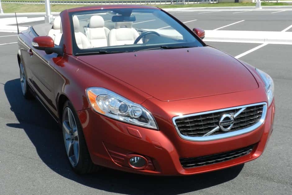 2011 Volvo C70 sold for $18,100