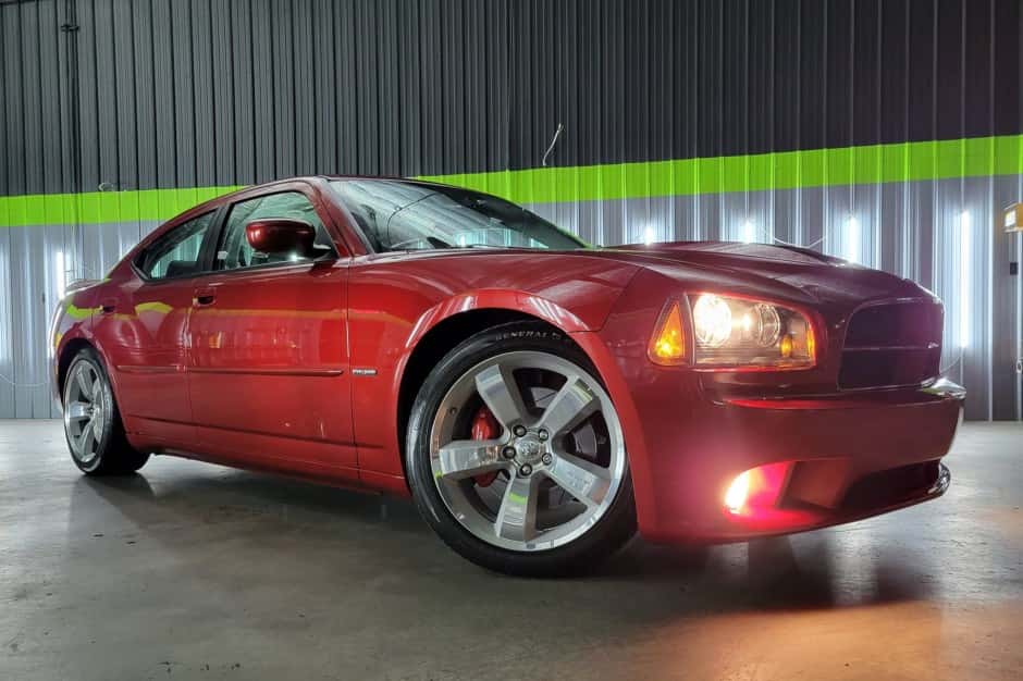 2006 Dodge Charger sold for $15,050