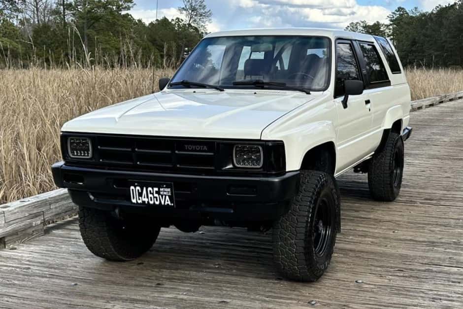 1985 Toyota 4Runner (N60) sold for $16,000