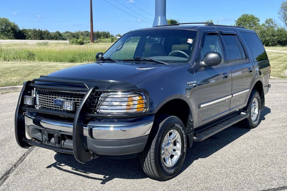 2001 Ford Expedition sold for $18,000