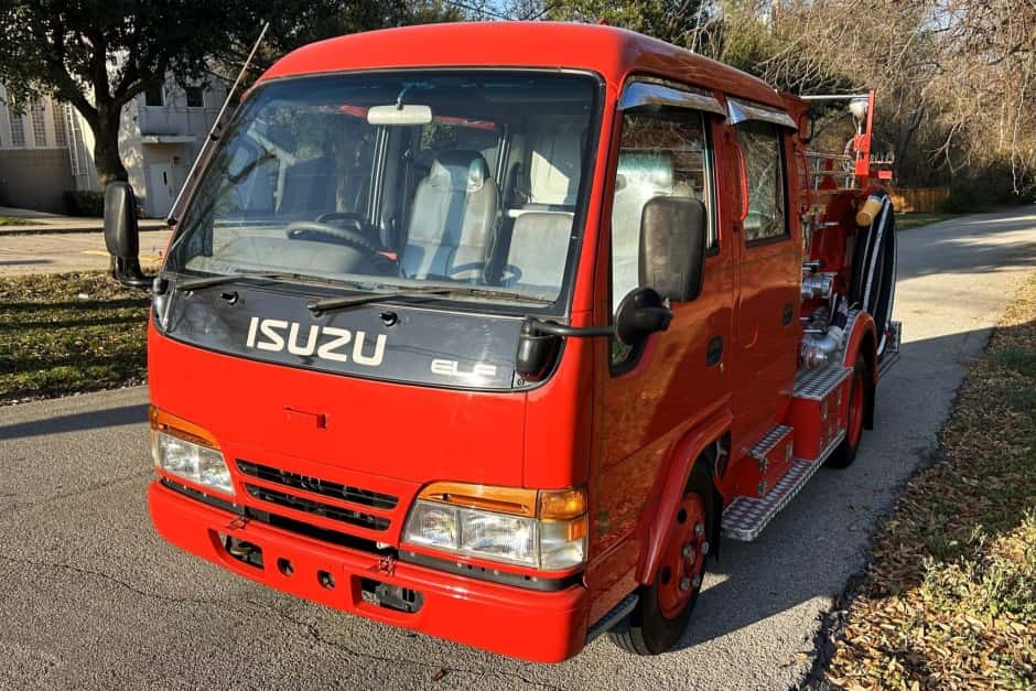 1995 Isuzu Elf sold for $12,500