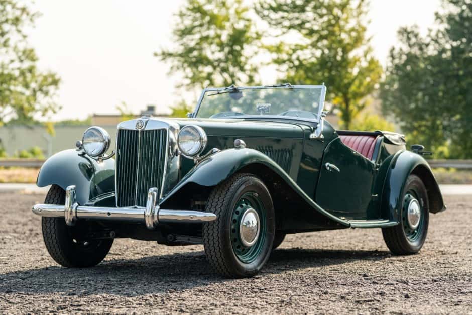 1952 MG TD sold for $17,000