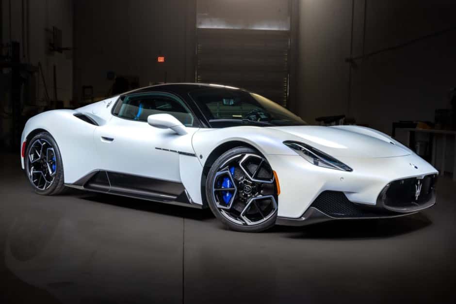 2022 Maserati MC20 sold for $262,000