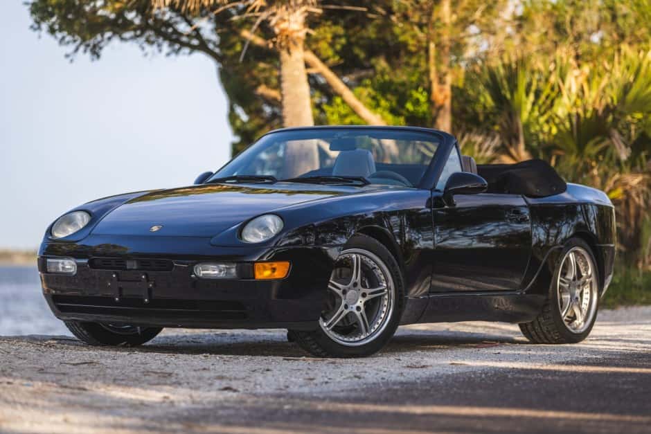 1992 Porsche 968 sold for $38,500