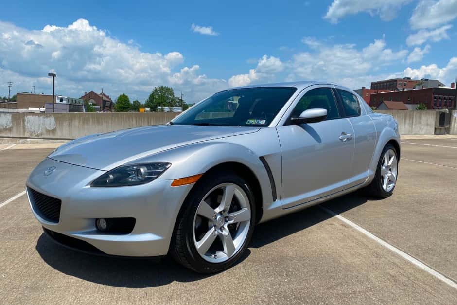 2004 Mazda RX-8 sold for $11,574