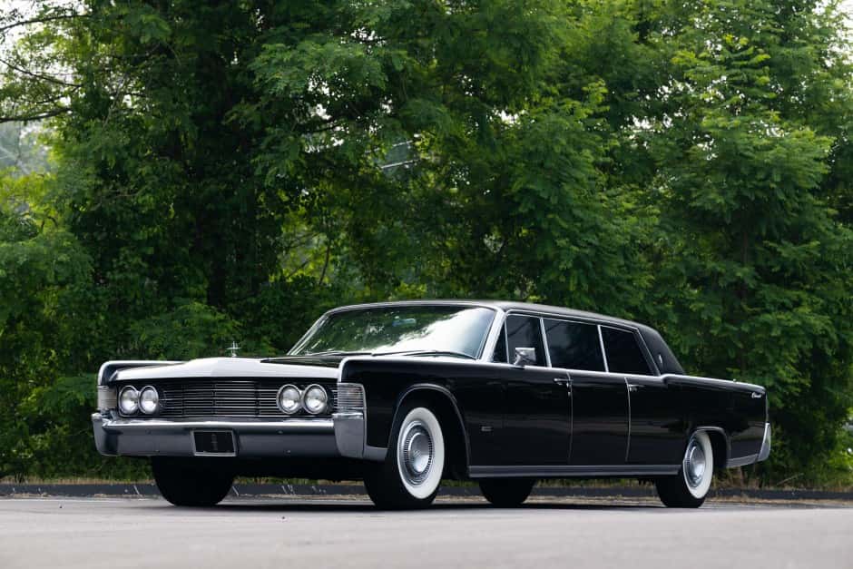 1965 Lincoln Continental (1961-1969) sold for $130,000
