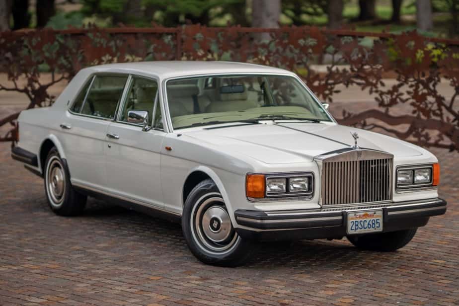 1981 Rolls-Royce SZ Silver Spirit & Silver Spur sold for $12,050