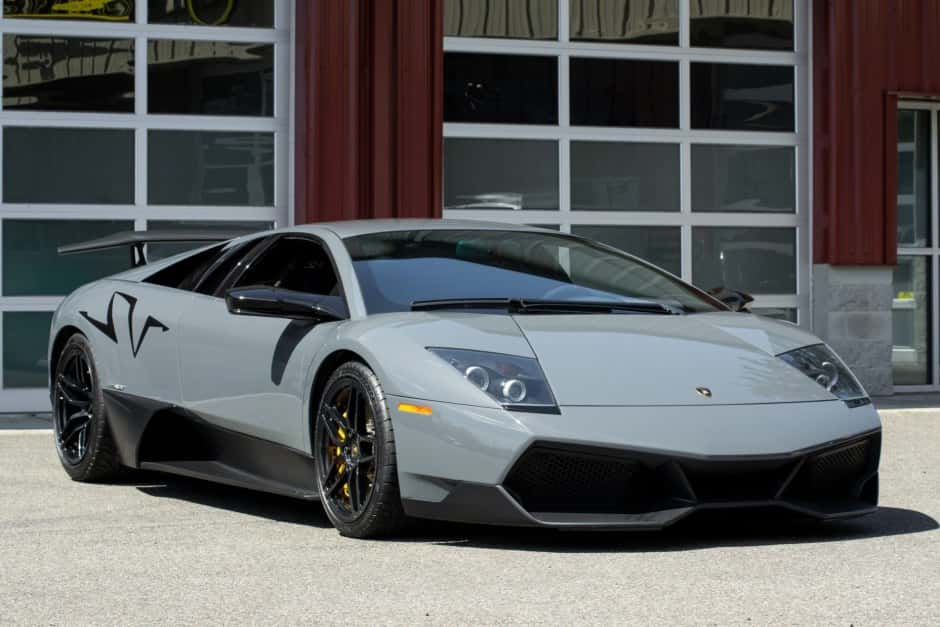 2010 Lamborghini Murciélago sold for $850,000