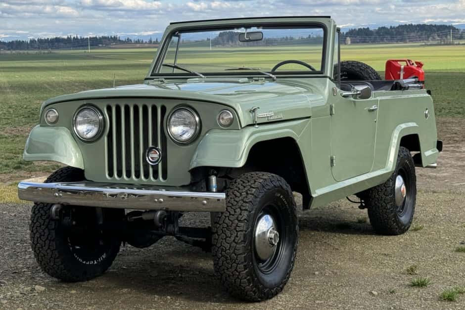 1969 Jeep Jeepster Commando sold for $46,000
