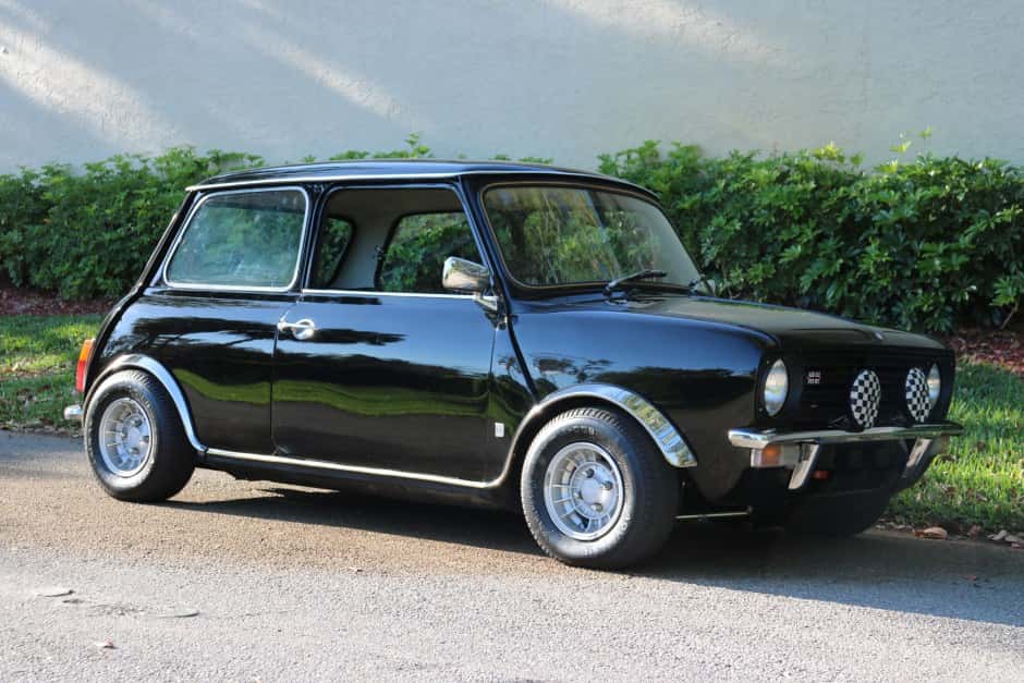 1970 Mini Mk III-Mk V sold for $13,500