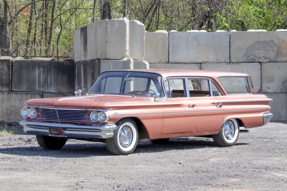 1960 Pontiac Catalina sold for $20,000