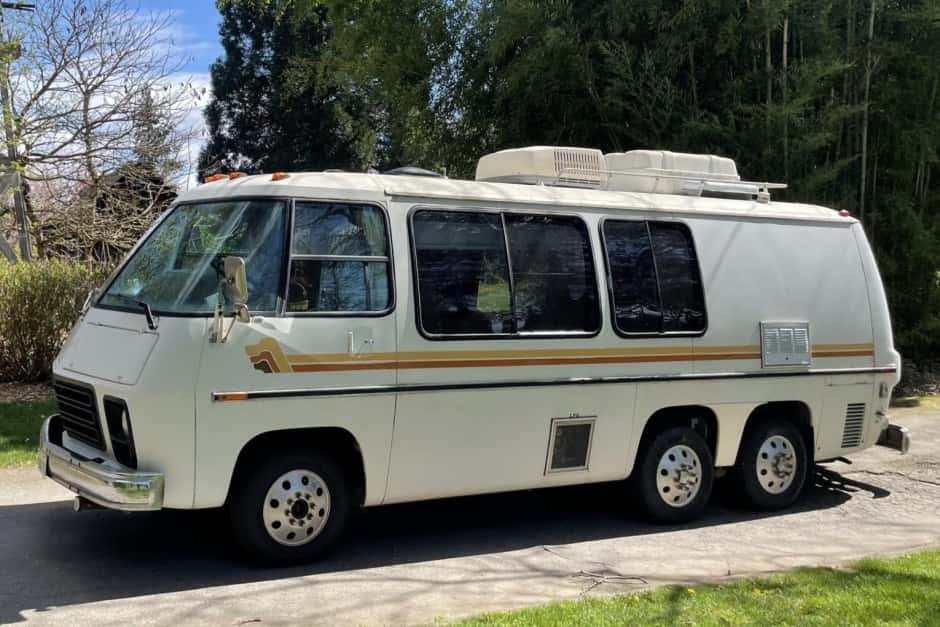1976 GMC Motorhome sold for $28,000