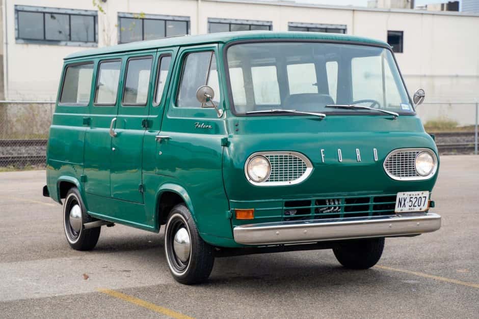 1963 Ford Econoline Van sold for $8,100