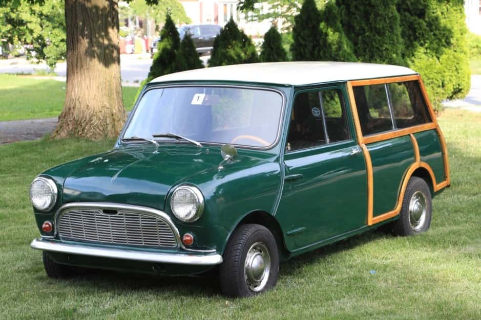 1963 Mini Mk I & Mk II sold for $18,000