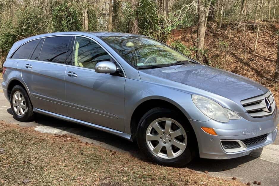 2007 Mercedes-Benz W251 R-Class sold for $10,500