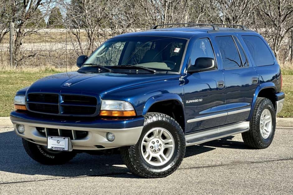 2001 Dodge Durango sold for $9,730