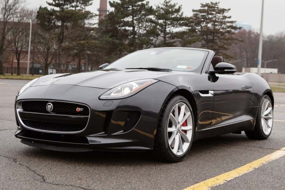 2014 Jaguar F-Type sold for $27,505