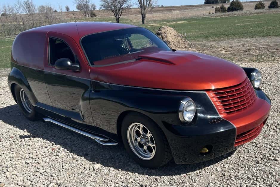 2001 Chrysler PT Cruiser sold for $15,250