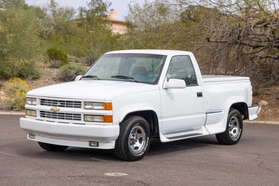1995 Chevrolet C/K GMT400 (1988-2002) sold for $14,000