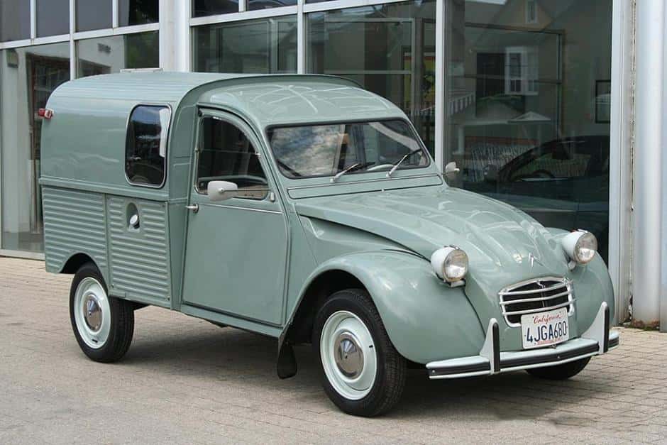 1967 Citroen 2CV sold for $23,000