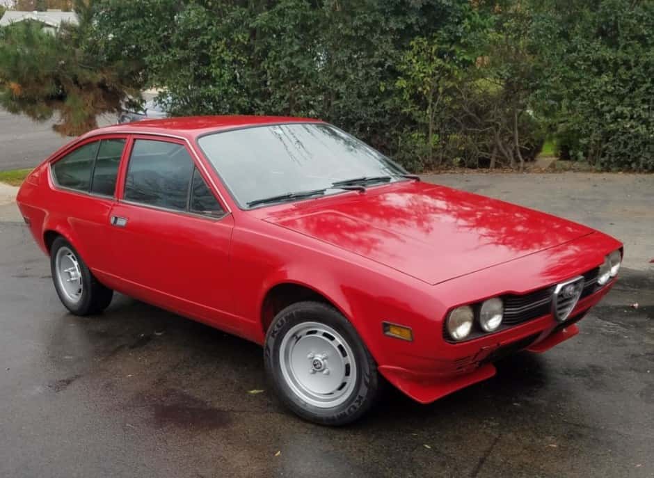 1977 Alfa Romeo Alfetta sold for $5,000