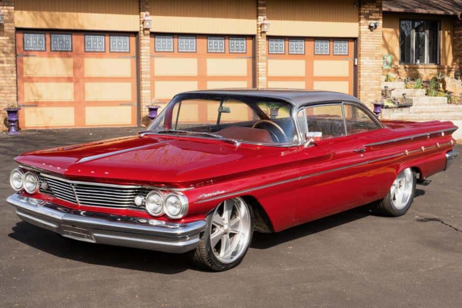 1960 Pontiac Catalina sold for $22,500