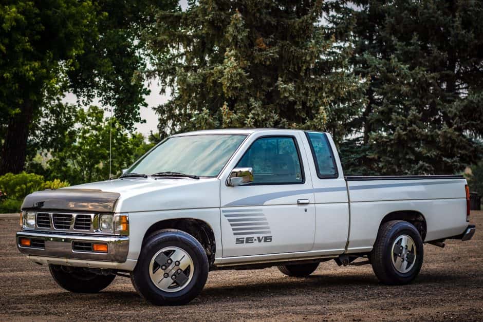 1993 Nissan Pickup sold for $9,800