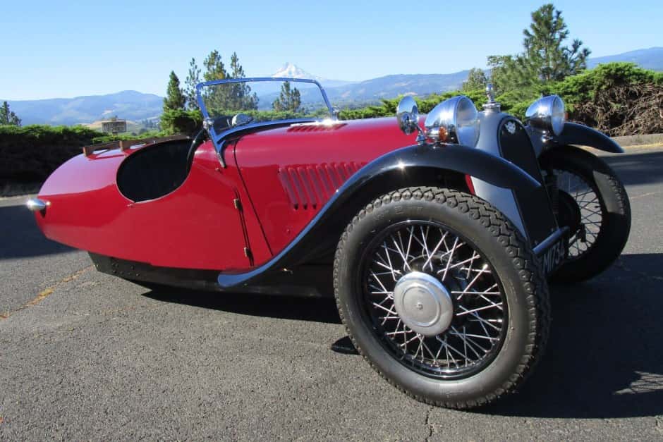1952 Morgan 3-Wheeler sold for $26,000