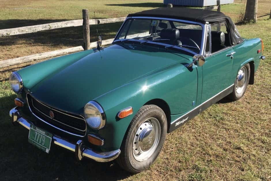 1971 MG Midget sold for $4,700